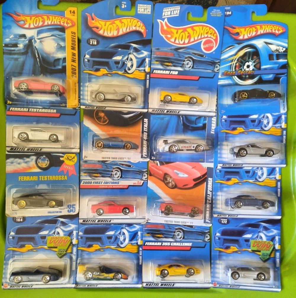 HOT WHEELS FERRARI COLLECTION #2   21 Cars Total NIB